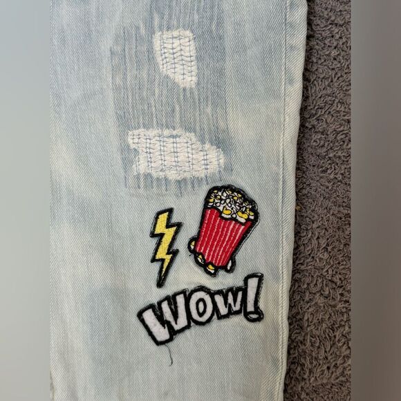 Zara boys denim shorts with patches and rips with tie and button waist sz8 - Picture 4 of 9